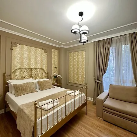 Rose Boutique Tiran