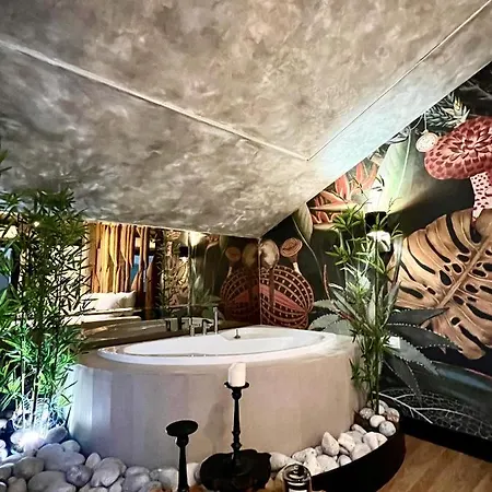 Rose Boutique Hotel 5*