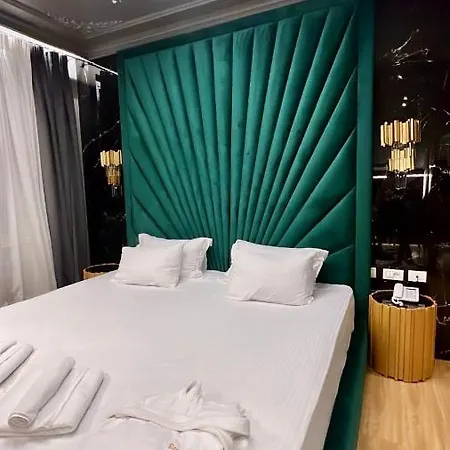 Rose Boutique 5* 티라나