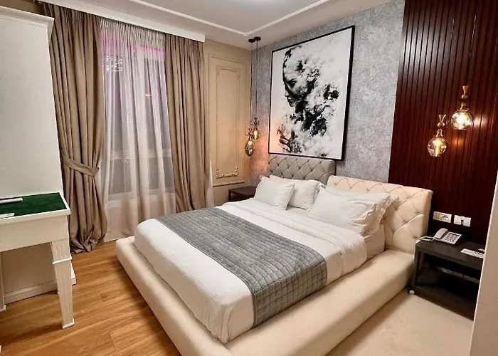 Rose Boutique Hotel 5*