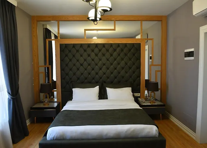 Rose Boutique 5* 地拉那